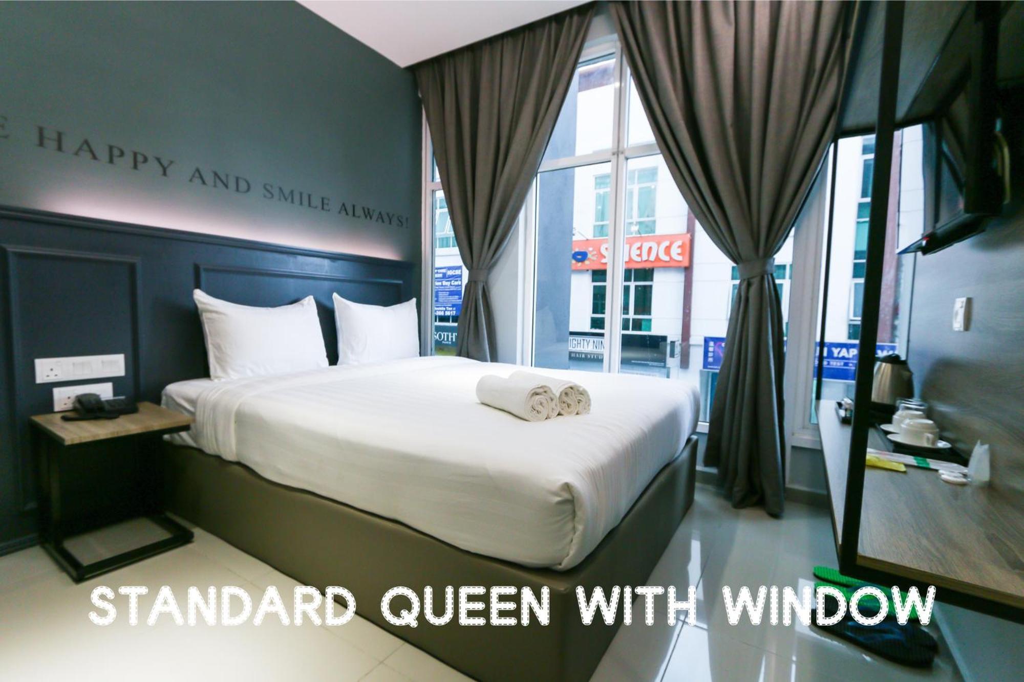 Standard Queen Room Window